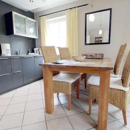 Badestra_e 18 A_ Whg_ 4 *